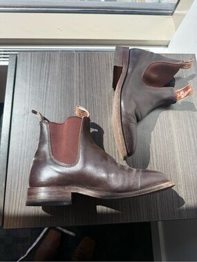 R.M. Williams size 8 women’s men’s 6 unisex GUC Brown Chelsea Ankle Boots
